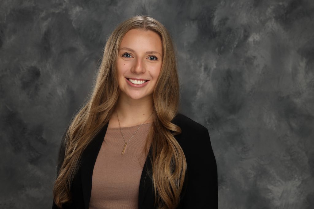 Mary Jae Kirby Headshot