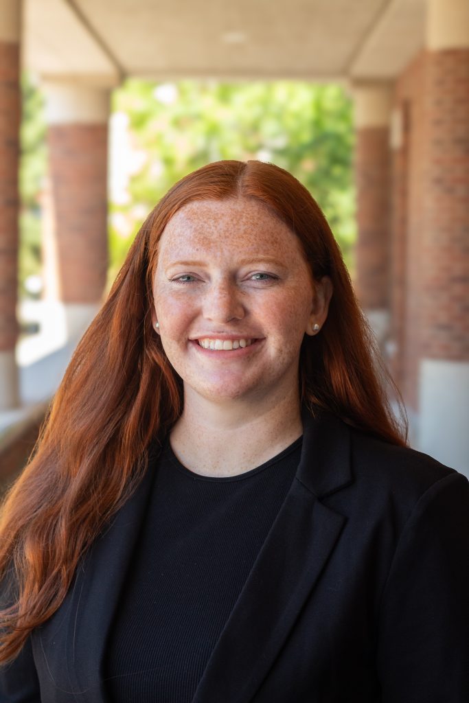 Raeli Howerton - Headshot