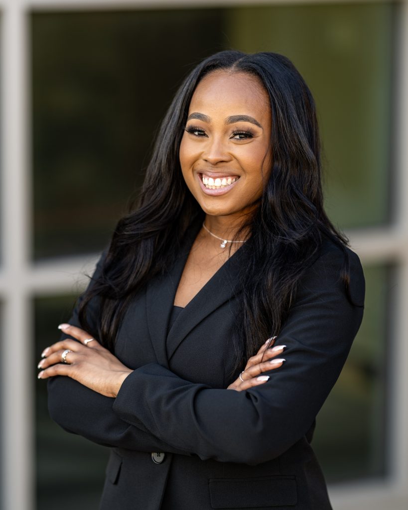 Shyann Sampson Headshot