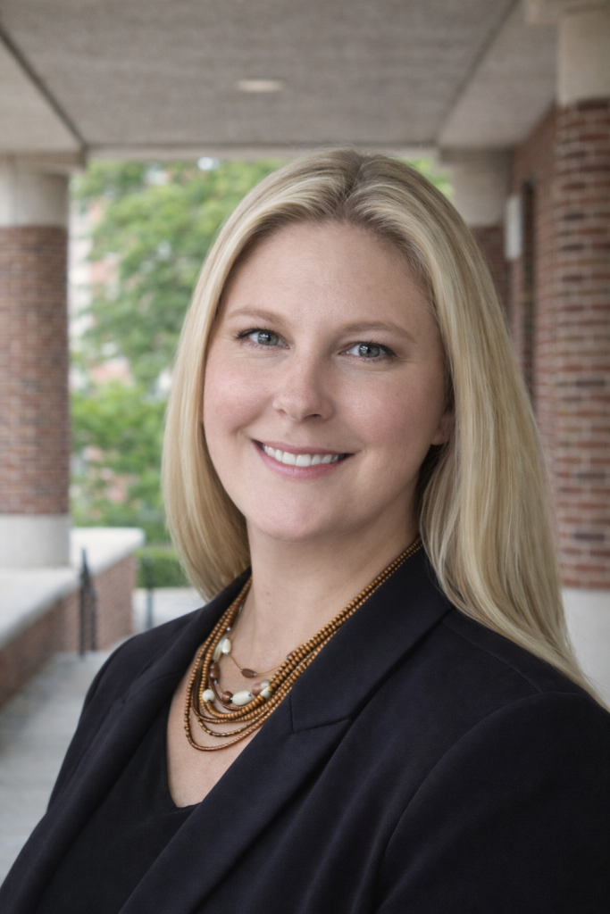 Terrena Weiss Headshot